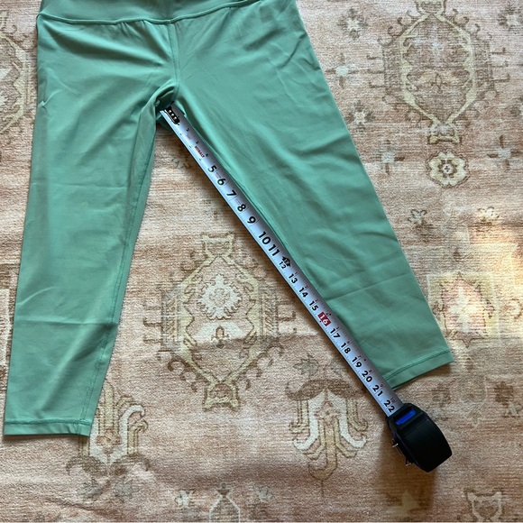 Athleta Transcend 7/8 Tight - Picture 7 of 8